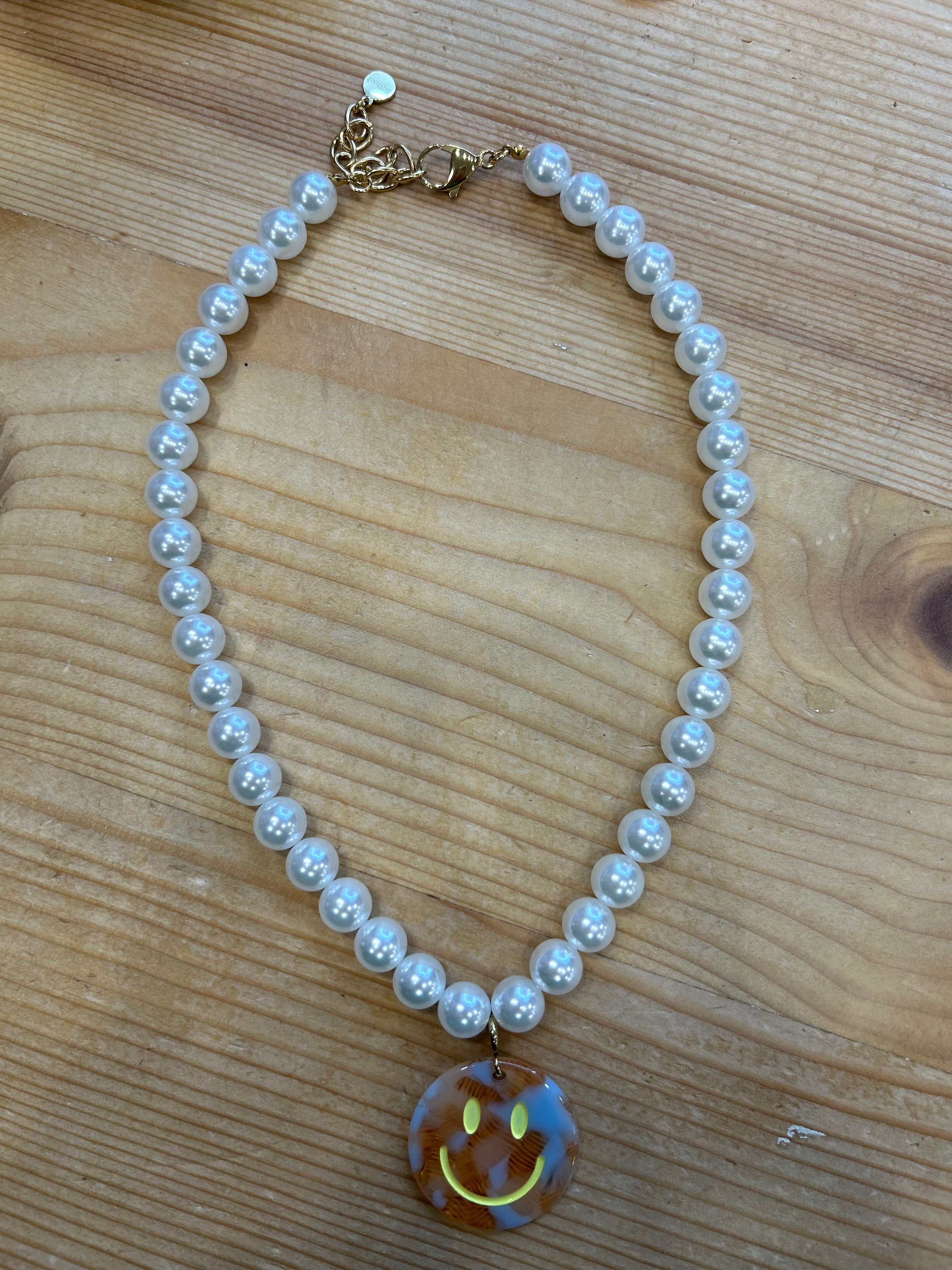 Kette Pearl Smiley blue