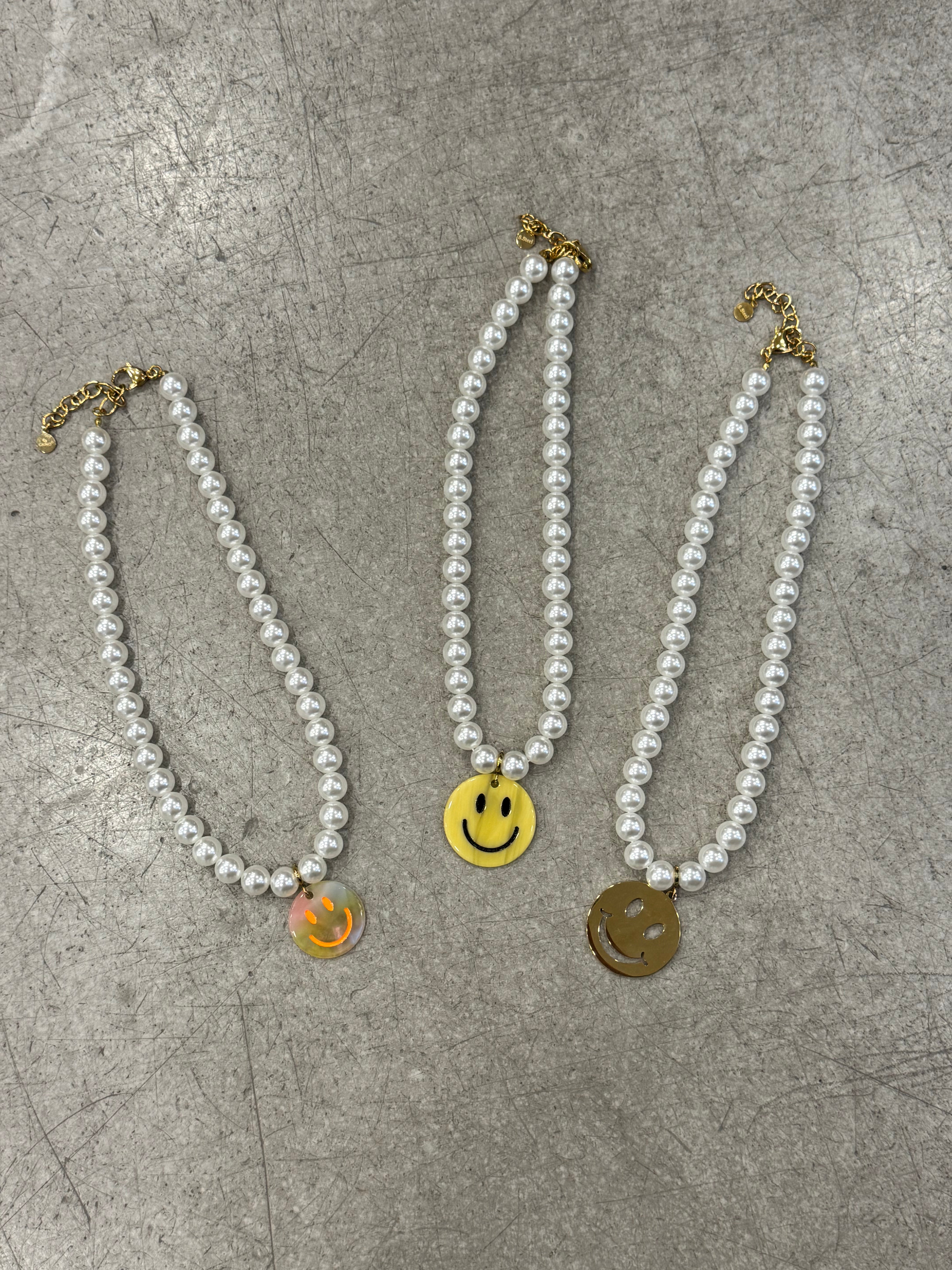 Kette Smiley Pearl